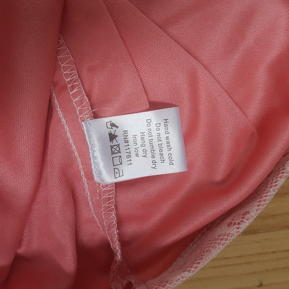 HAVE Feminine Pink Skater Skirt Sz M - Picture 4 of 4